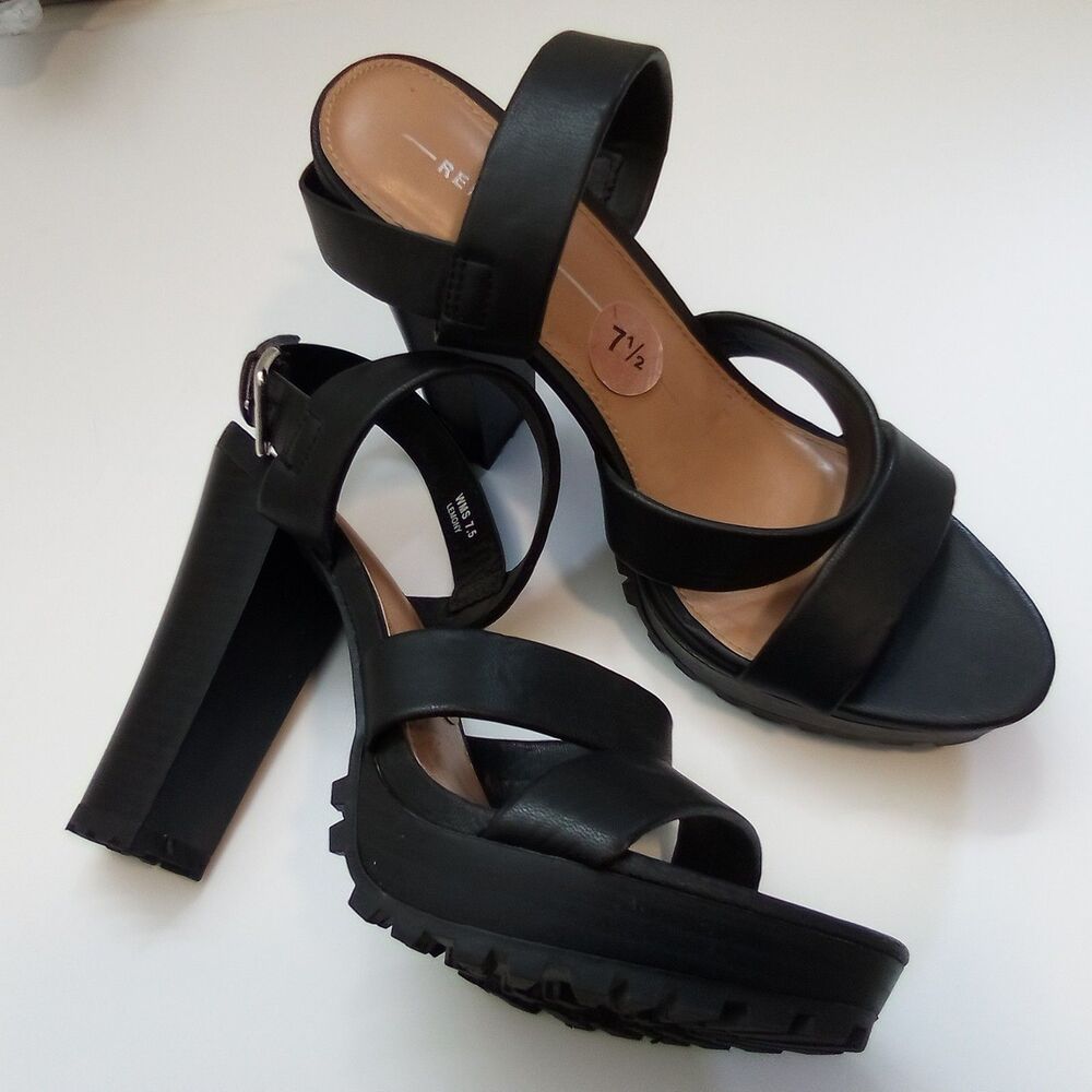 Report Black Strappy Platform Lug Sole Chunky Heel Sandals Womens 7.5 NWOT